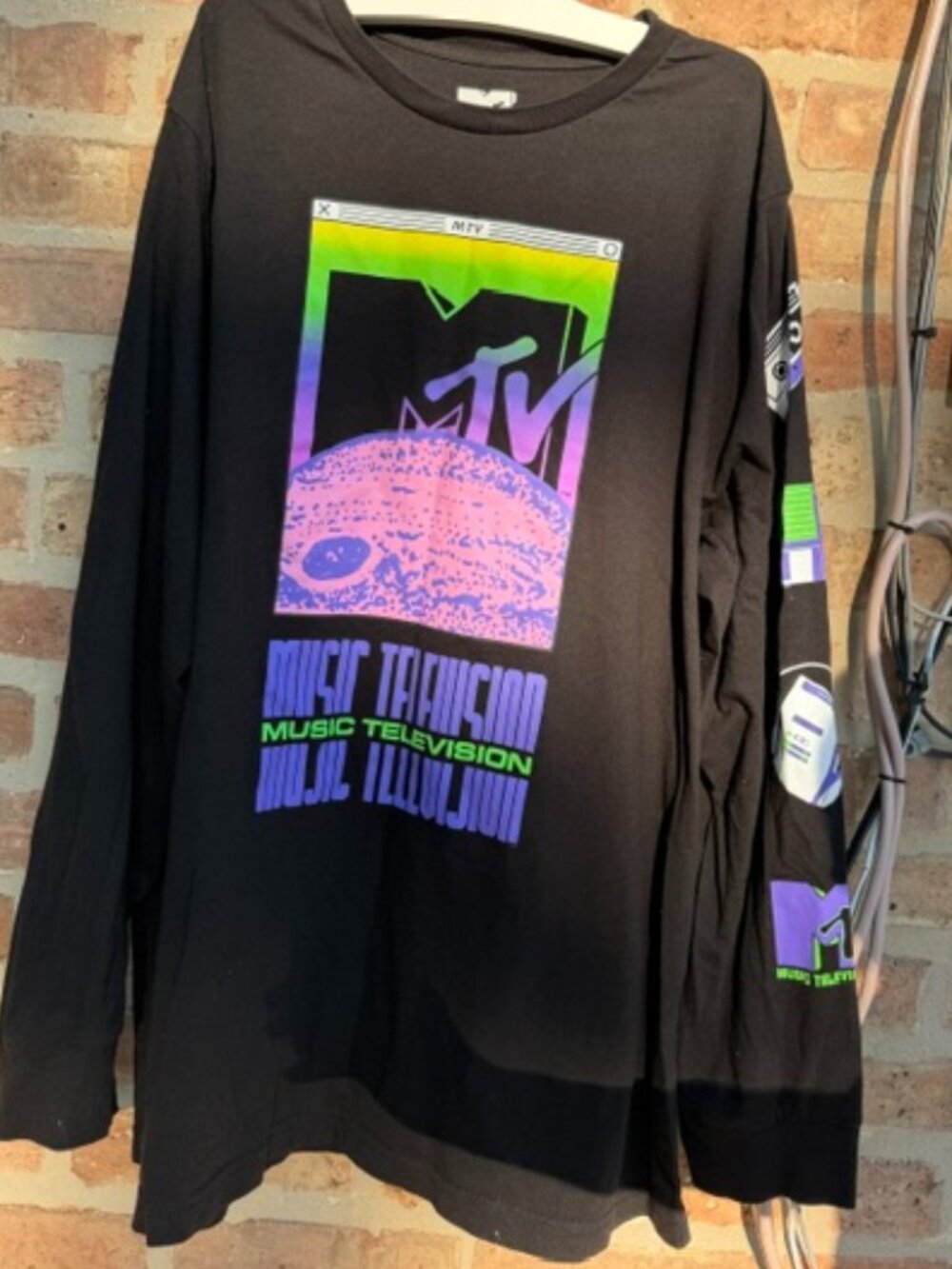 MTV Music Television retro neon graphic long-sleeve shirt black size XXL